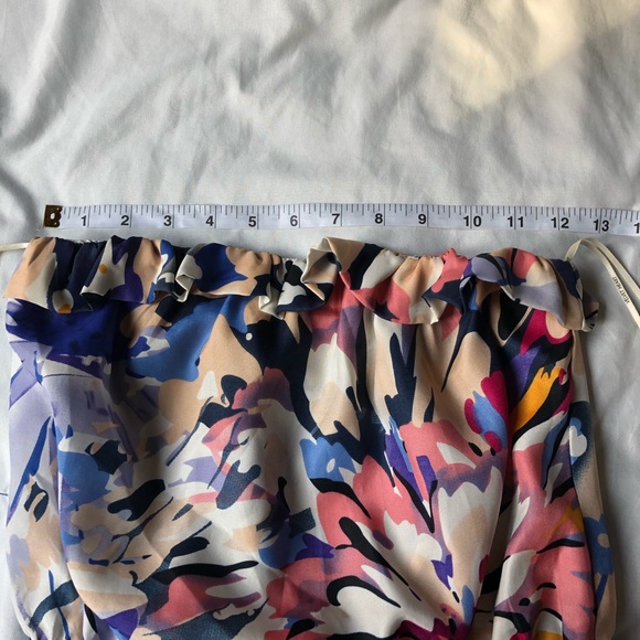 Velvet Heart Strapless Brightly Colored Top - Picture 5 of 8